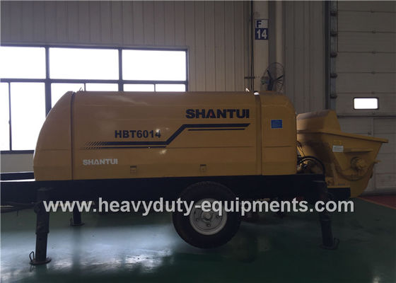 China O reboque da bomba concreta de SHANTUI HBT60 adota a válvula de porta inclinado, caracterizando a boa adaptação ao concreto fornecedor
