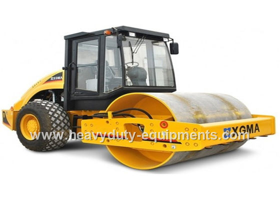 China O rolo de estrada vibratório hidráulico XG6201 adotou o motor diesel turbocharged de Shanghai D6114 fornecedor