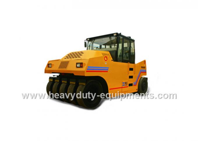 O rolo de estrada vibratório hidráulico XG6201 adotou o motor diesel turbocharged de Shanghai D6114