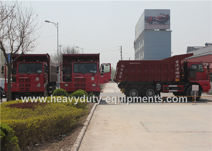 Caminhão basculante de mineração de Sinotruk HOWO/caminhão especial 371hp do caminhão basculante com o cilindro de levantamento dianteiro